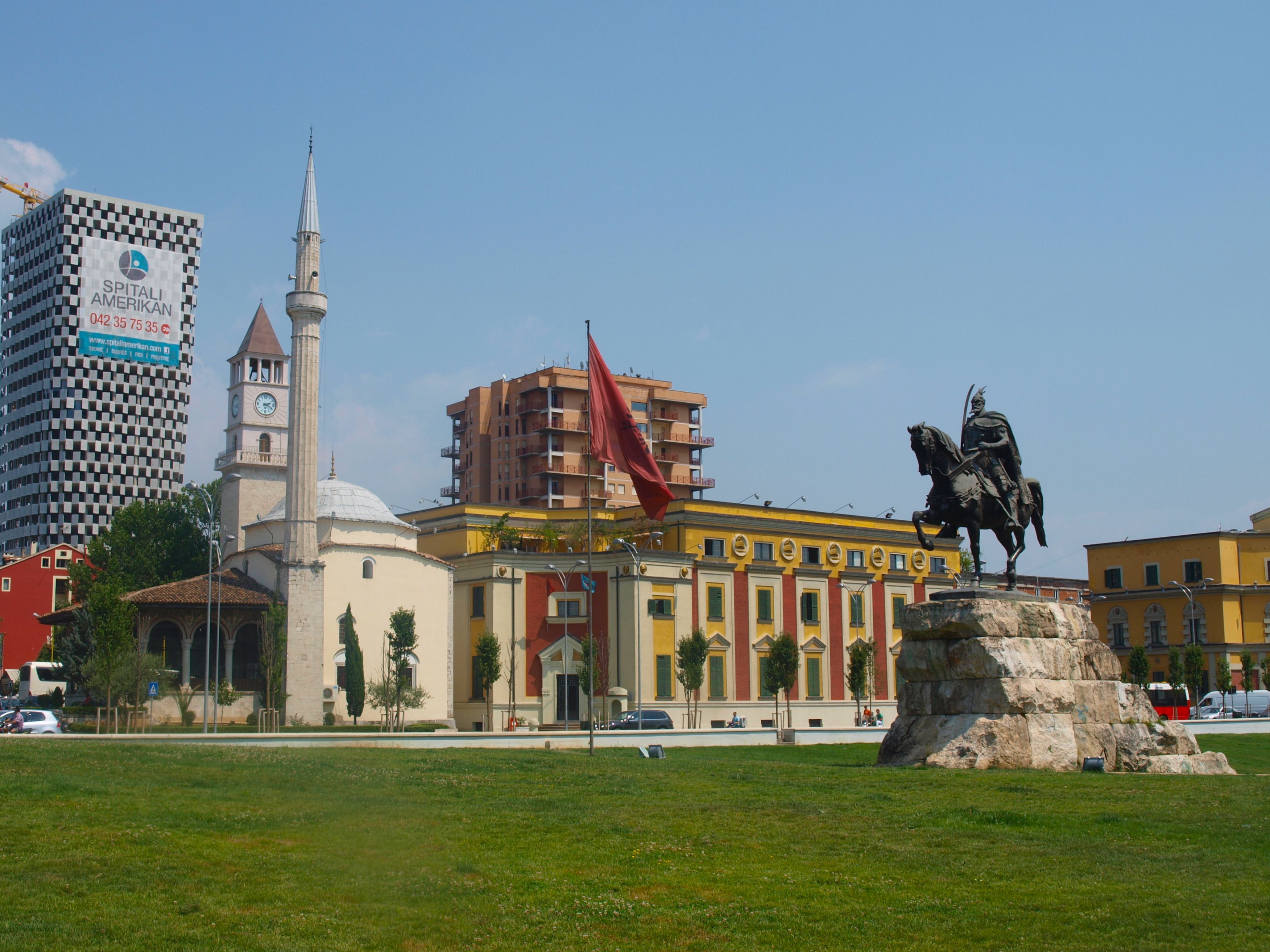tirana albanija